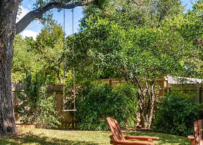Holiday home Pool & Hot Tub Luxury Escape Gym & Gameroom *