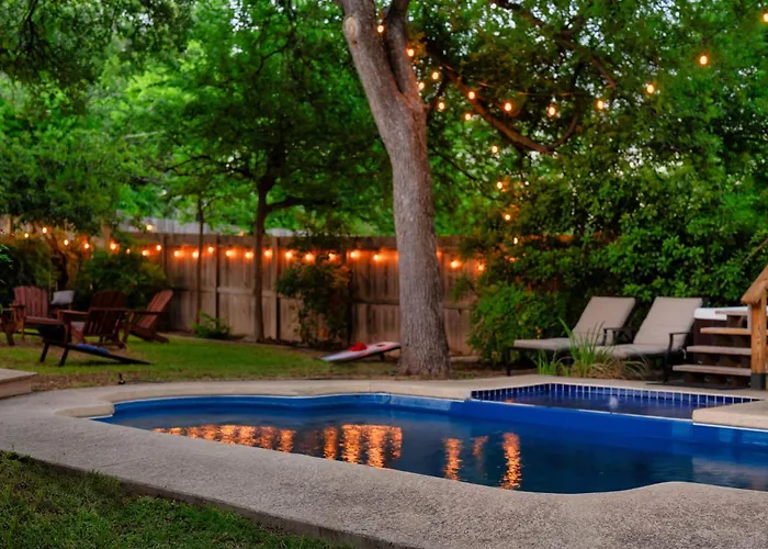 Pool & Hot Tub Luxury Escape Gym & Gameroom Round Rock