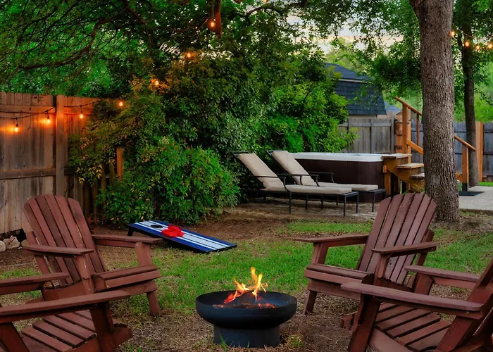 Pool & Hot Tub Luxury Escape Gym & Gameroom *